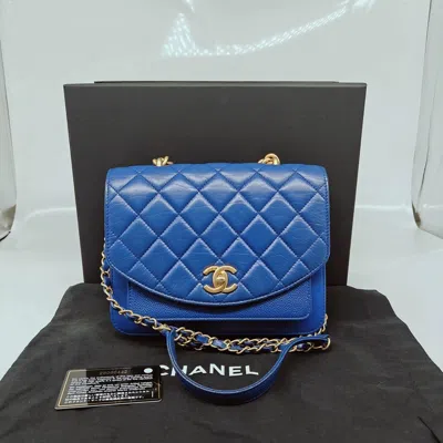 Pre-owned Chanel Women Pre-loved Bag Very Good Condition In Multi