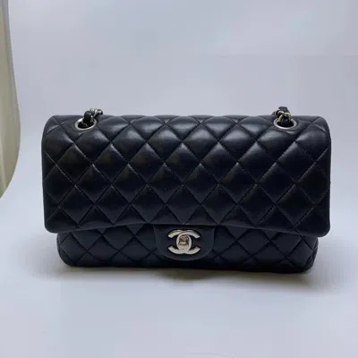 Pre-owned Chanel Women Pre-loved Bag Very Good Condition In Multi