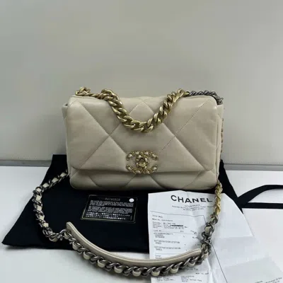 Pre-owned Chanel Women Pre-loved Bag Very Good Condition In Multi