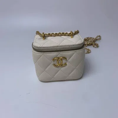 Pre-owned Chanel Women Pre-loved Bag Very Good Condition In Multi