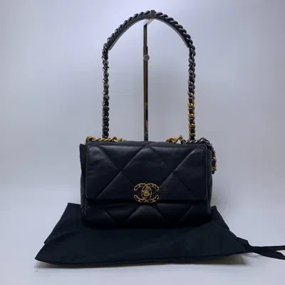 Pre-owned Chanel Women Pre-loved Bag Very Good Condition In Multi
