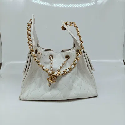 Pre-owned Chanel Women Pre-loved Bag Very Good Condition In Multi