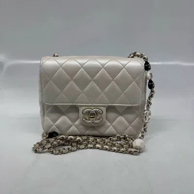 Pre-owned Chanel Women Pre-loved Bag Very Good Condition In Multi