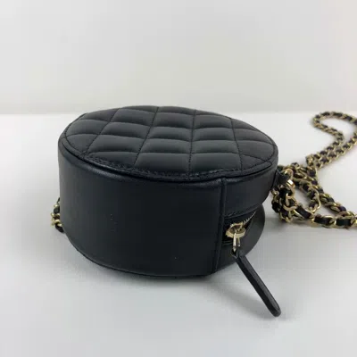Pre-owned Chanel Women Pre-loved Bag Very Good Condition In Multi