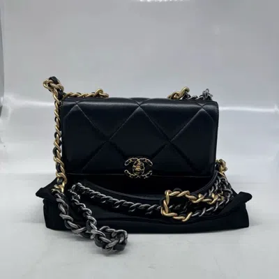 Pre-owned Chanel Women Pre-loved Bag Very Good Condition In Multi