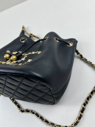 Pre-owned Chanel Women Pre-loved Bag Very Good Condition In Multi