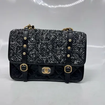 Pre-owned Chanel Women Pre-loved Bag Very Good Condition In Multi
