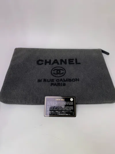 Pre-owned Chanel Women Pre-loved Bag Very Good Condition In Multi