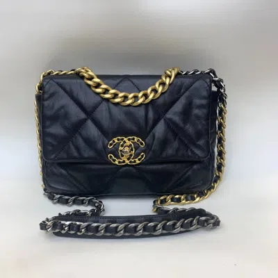Pre-owned Chanel Women Pre-loved Bag Very Good Condition In Multi