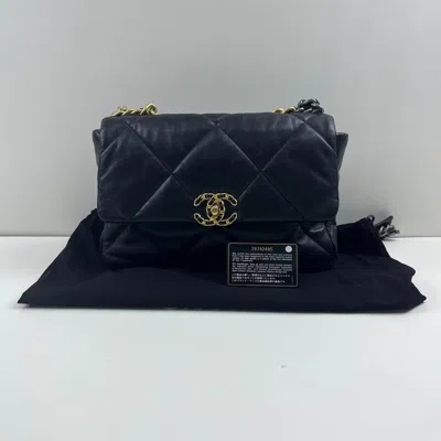 Pre-owned Chanel Women Pre-loved Bag Very Good Condition In Multi