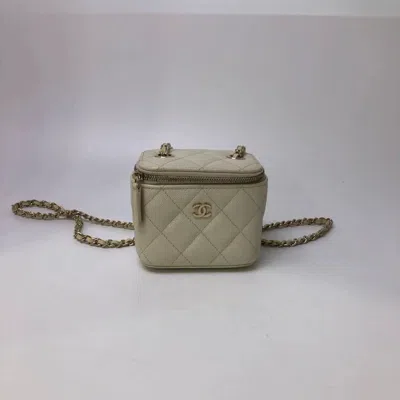 Pre-owned Chanel Women Pre-loved Bag Very Good Condition In Multi