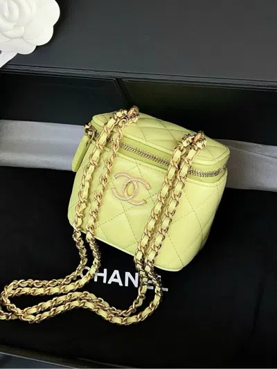 Pre-owned Chanel Women Pre-loved Bag Very Good Condition In Multi