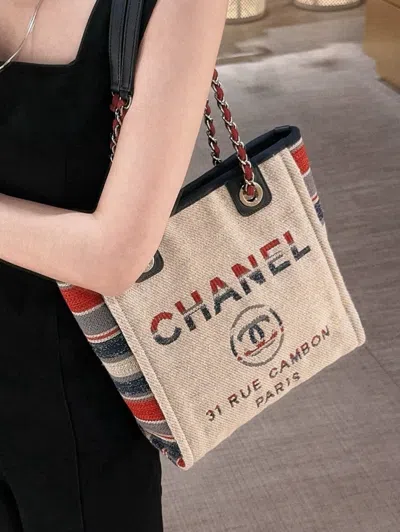 Pre-owned Chanel Women Pre-loved Bag Very Good Condition In Multi