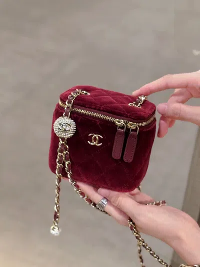 Pre-owned Chanel Women Pre-loved Bag Very Good Condition In Multi