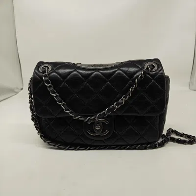 Pre-owned Chanel Women Pre-loved Bag Very Good Condition In Multi