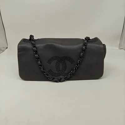 Pre-owned Chanel Women Pre-loved Bag Very Good Condition In Multi