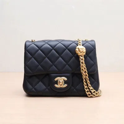 Pre-owned Chanel Women Pre-loved Bag Very Good Condition In Multi