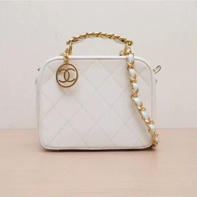 Pre-owned Chanel Women Pre-loved Bag Very Good Condition In Multi