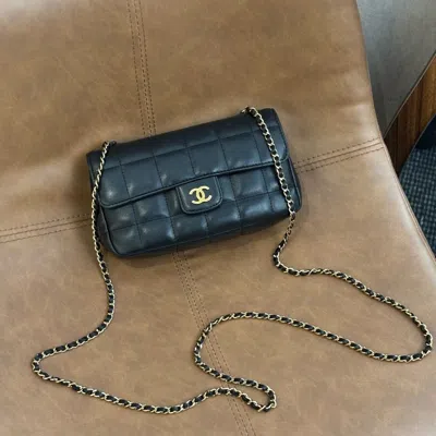 Pre-owned Chanel Women Pre-loved Bag Very Good Condition In Multi