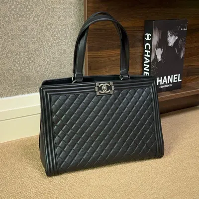 Pre-owned Chanel Women Pre-loved Bag Very Good Condition In Multi