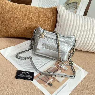 Pre-owned Chanel Women Pre-loved Bag Very Good Condition In Multi