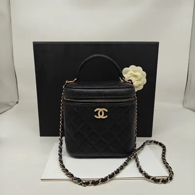 Pre-owned Chanel Women Pre-loved Bag Very Good Condition In Multi