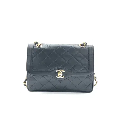 Pre-owned Chanel Women Pre-loved Bag Very Good Condition In Multi