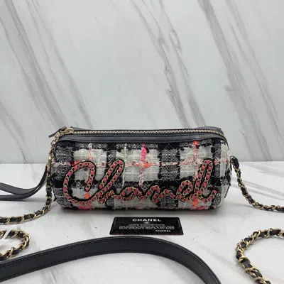Pre-owned Chanel Women Pre-loved Bag Very Good Condition In Multi