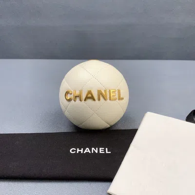 Pre-owned Chanel Women Pre-loved Bag Very Good Condition In Multi