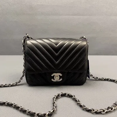 Pre-owned Chanel Women Pre-loved Bag Very Good Condition In Multi
