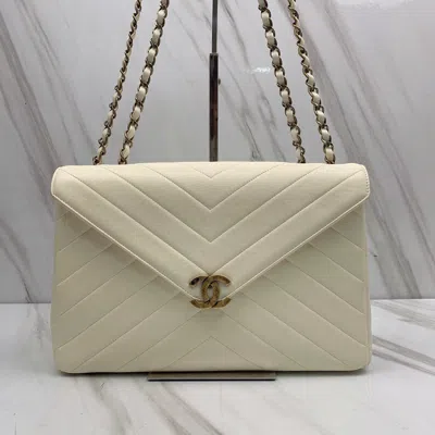 Pre-owned Chanel Women Pre-loved Bag Very Good Condition In Multi