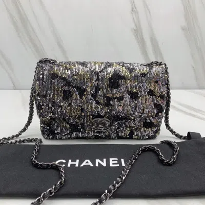 Pre-owned Chanel Women Pre-loved Bag Very Good Condition In Multi