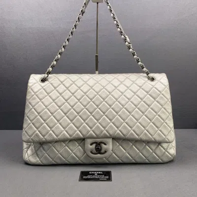 Pre-owned Chanel Women Pre-loved Bag Very Good Condition In Multi