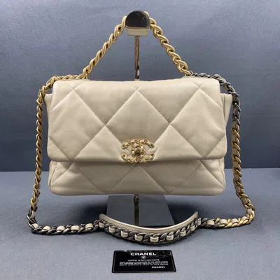 Pre-owned Chanel Women Pre-loved Bag Very Good Condition In Multi