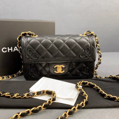 Pre-owned Chanel Women Pre-loved Bag Very Good Condition In Multi
