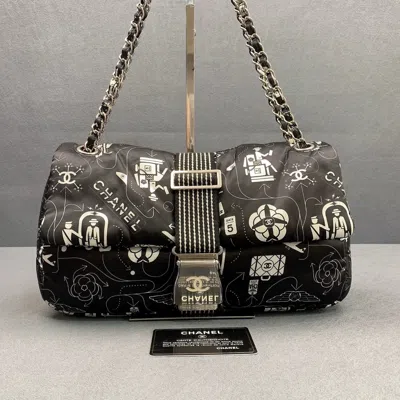 Pre-owned Chanel Women Pre-loved Bag Very Good Condition In Multi