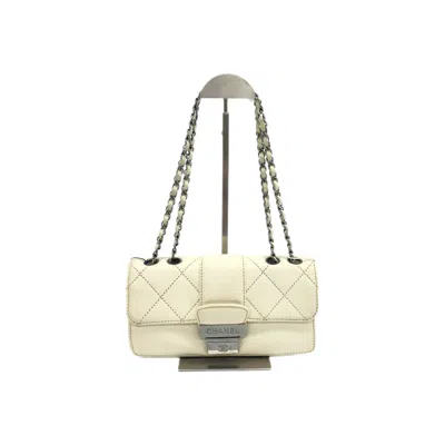 Pre-owned Chanel Women Pre-loved Bag Very Good Condition In Multi
