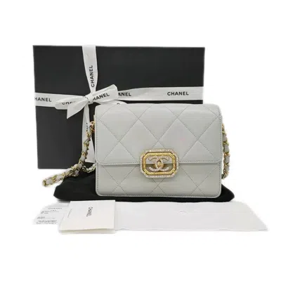 Pre-owned Chanel Women Pre-loved Bag Very Good Condition In Multi