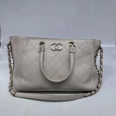 Pre-owned Chanel Women Pre-loved Bag Very Good Condition In Multi
