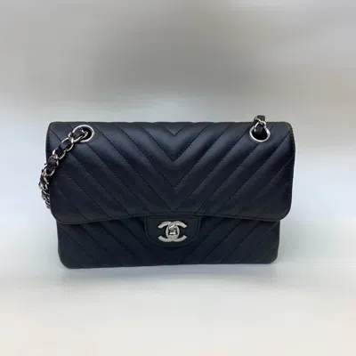 Pre-owned Chanel Women Pre-loved Bag Very Good Condition In Multi
