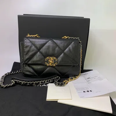 Pre-owned Chanel Women Pre-loved Bag Very Good Condition In Multi