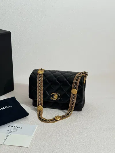 Pre-owned Chanel Women Pre-loved Bag Very Good Condition In Multi