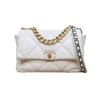 Pre-owned Chanel Women Pre-loved Bag Very Good Condition In Multi
