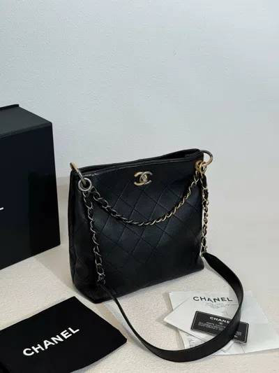 Pre-owned Chanel Women Pre-loved Bag Very Good Condition In Multi