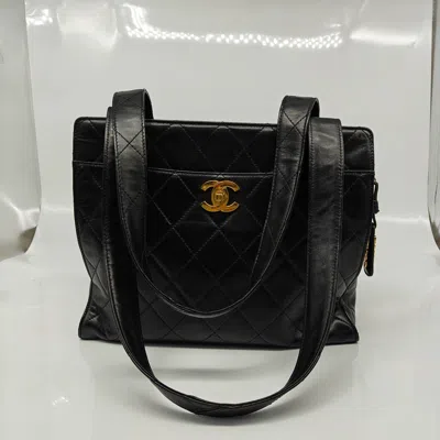 Pre-owned Chanel Women Pre-loved Bag Very Good Condition In Multi