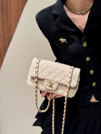 Pre-owned Chanel Women Pre-loved Bag Very Good Condition In Multi