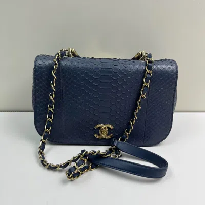 Pre-owned Chanel Women Pre-loved Bag Very Good Condition In Multi