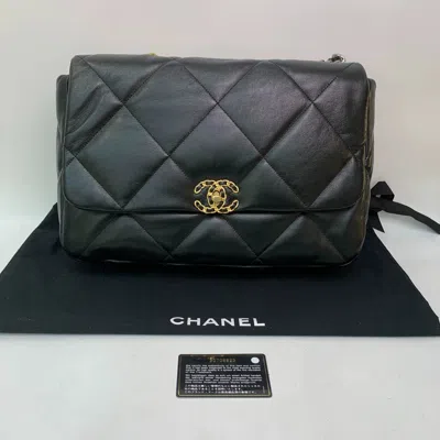 Pre-owned Chanel Women Pre-loved Bag Very Good Condition In Multi