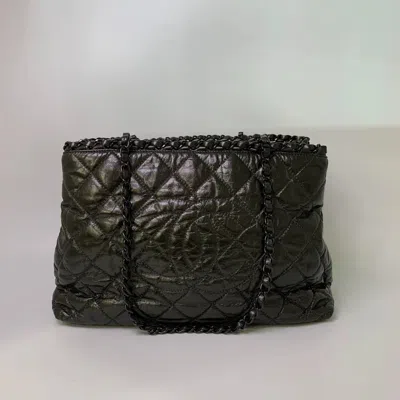 Pre-owned Chanel Women  Bag Very Good Condition In Multi