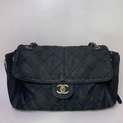 Pre-owned Chanel Women  Bag Very Good Condition In Multi